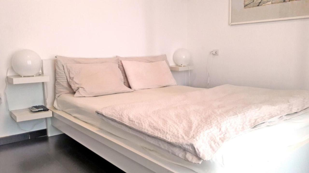 Amazing Seaview Apartment With Terrace & Parking - Casa Artevida Roses Exterior photo